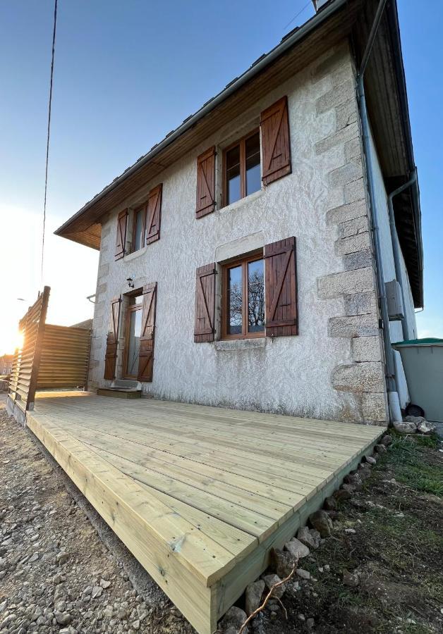 Maison Renovee Au Coeur Du Haut-Jura Entre-Deux-Monts Exterior foto
